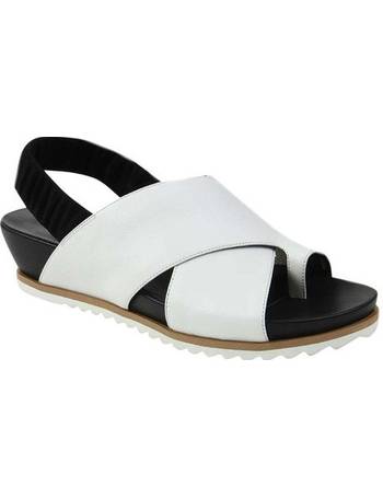 Vaneli hendra clearance wedge sandal