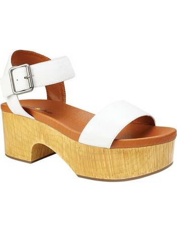 Shop Women s Sandals from Seven Dials up to 65 Off DealDoodle