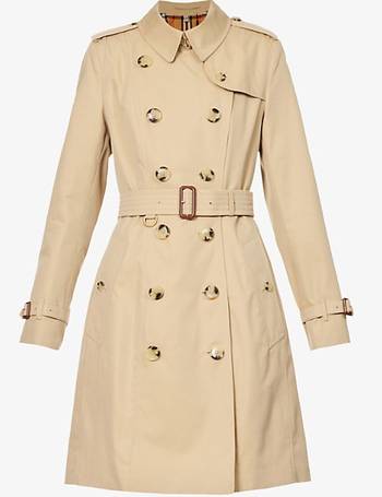 Shop Women's Trench Coats from Burberry up to 70% Off | DealDoodle