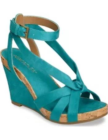 Shop Women s Strappy Sandals from Aerosoles up to 70 Off DealDoodle