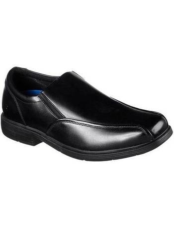 Skechers relaxed fit caswell 2025 lander men's water resistant loafers