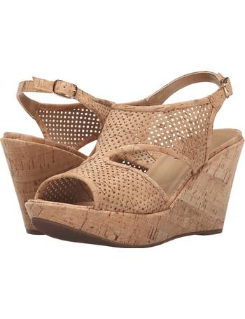 Shop Women s VANELi Sandals up to 55 Off DealDoodle