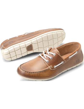 born boat shoes