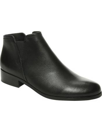 Vaneli on sale homer bootie