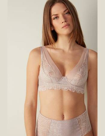 Romantic lace balconette bra