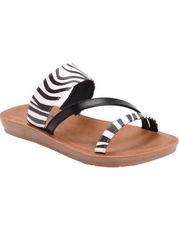 Shop Women s Comfortable Sandals from MUK LUKS DealDoodle