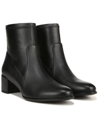 Naturalizer hotsell sybil bootie