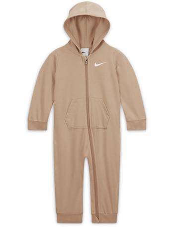 Nike Tricot Set - Infant – ShopWSS