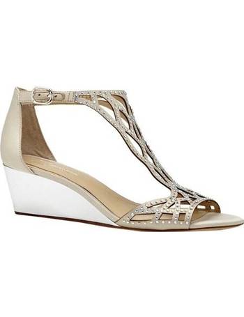 Imagine vince camuto rashi on sale sandal