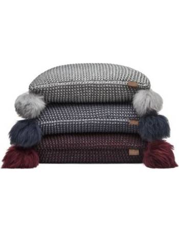 Ugg snow outlet creek pillow