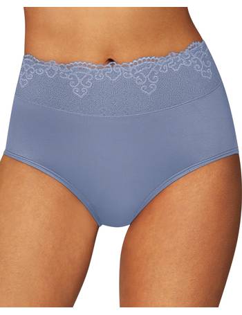 Hanes Women's 3-Pk. Light Period Brief Underwear 40FDL3