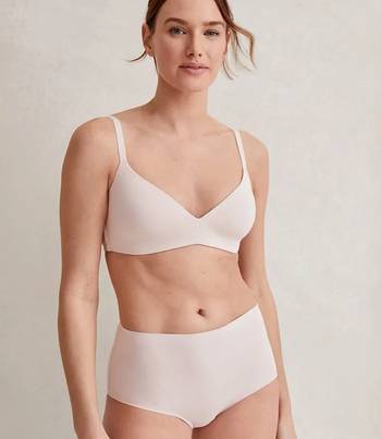 Embrace Lightly-Lined No-Wire T-Shirt Bra