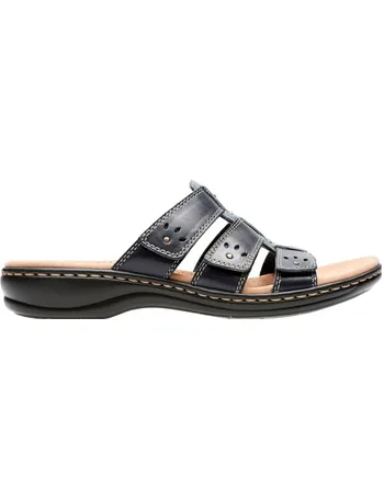clarks women's leisa field platform