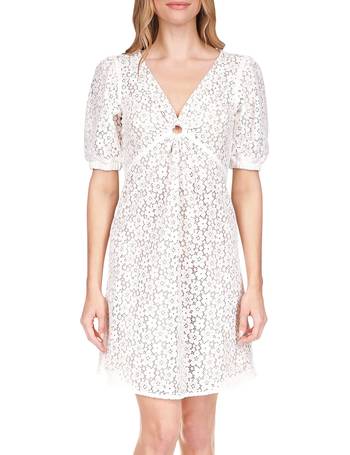 Shop Women's Lace Dresses from Bloomingdale's up to 95% Off ...