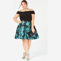 Women's Plus Size Clothing from Morgan & Company