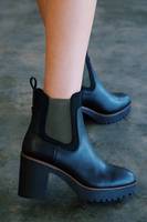 North & Main Clothing Company Women's Chelsea Boots