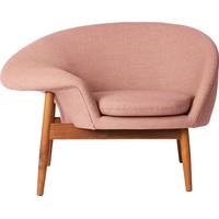Warm Nordic Lounge Chairs