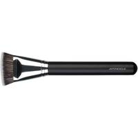 Foundation Brushes from Japonesque