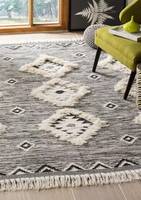 Safavieh Hand-knotted Rugs