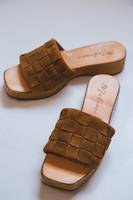 North & Main Clothing Company Women's Sandals