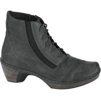 Women's Lace-Up Boots from Shoes.com