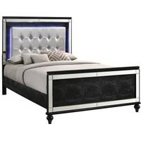 New Classic Furniture Full Beds