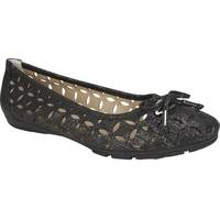 Women's Black Flats from Shoes.com