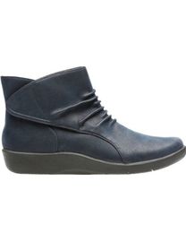 Shop Women s Clarks Cloudsteppers Boots up to 65 Off DealDoodle